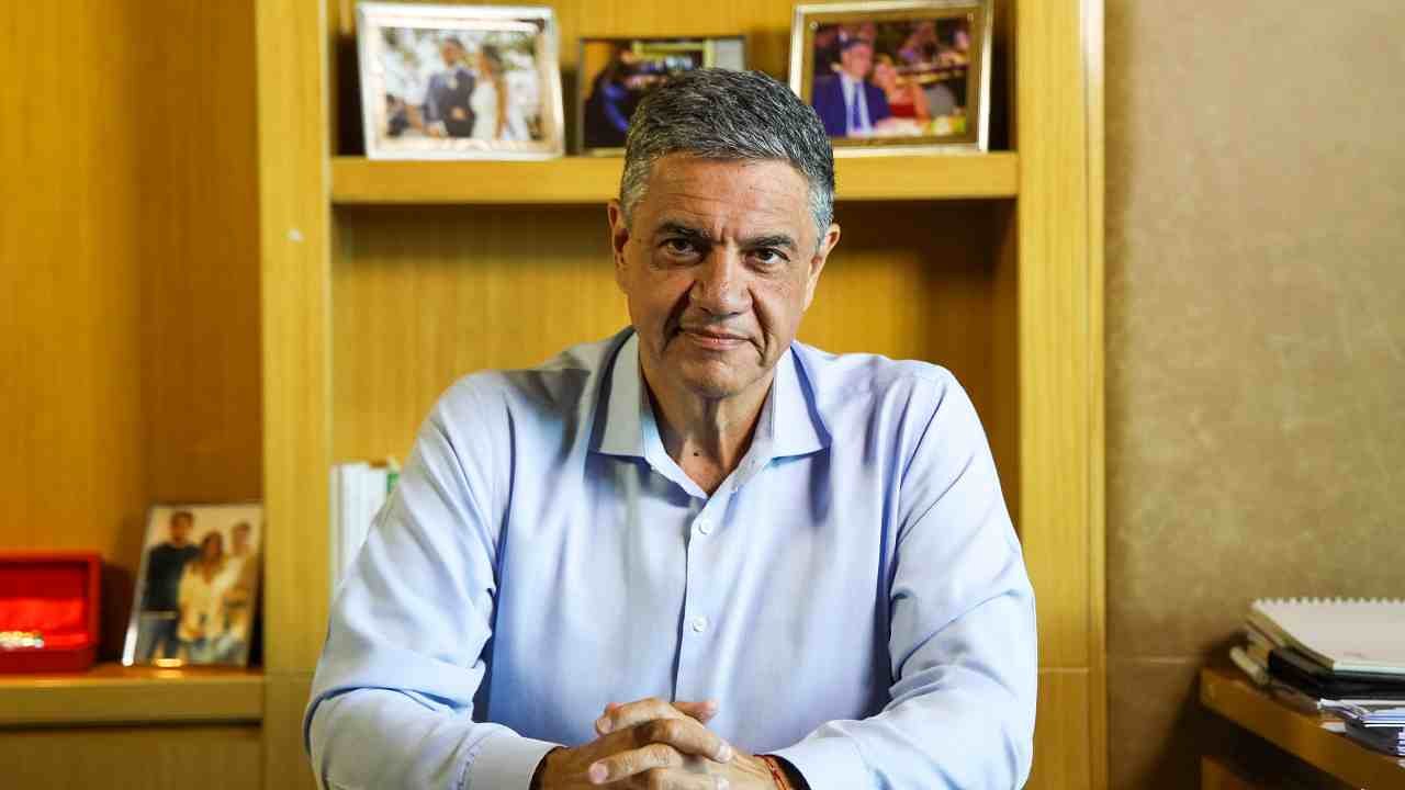 Jorge Macri elimina planes sociales y lanza programa de empleo obligatorio